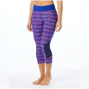 TYR Women’s Makai Capri Cyprus Blue Purple Athletic Capri Leggings Size XL